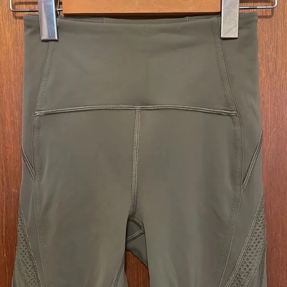 Lululemon Bootcamp Ready Tight - Picture 3 of 11